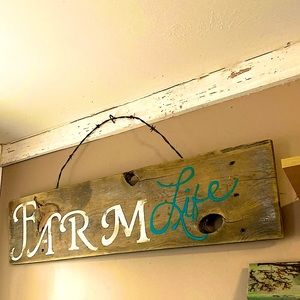 Handmade Farmhouse Sign